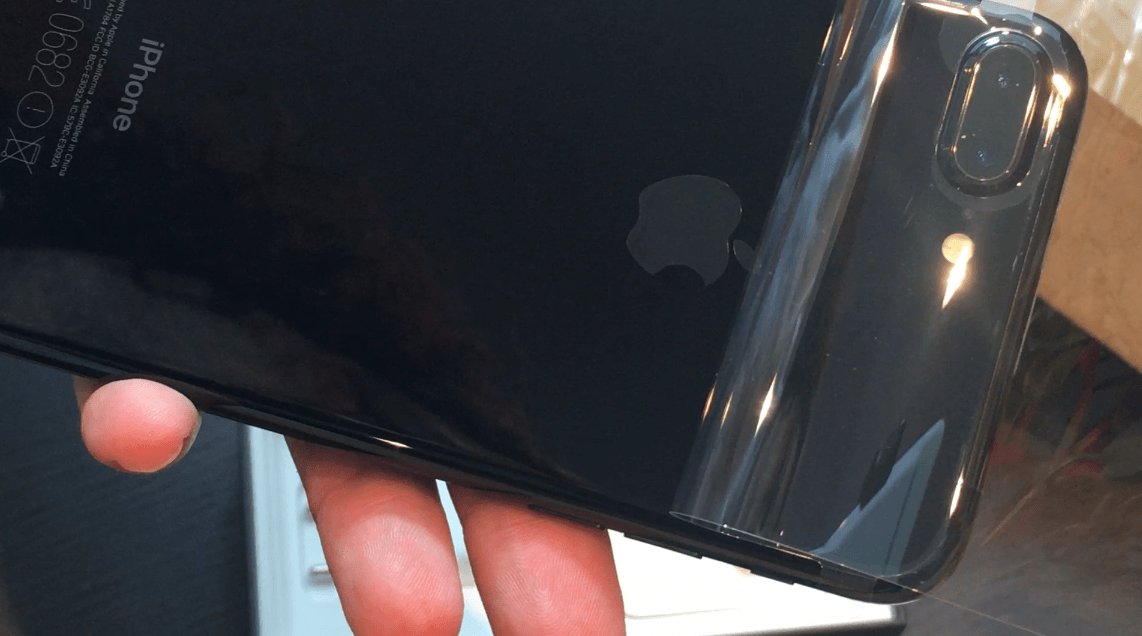 iphone-7-plus-jet-black